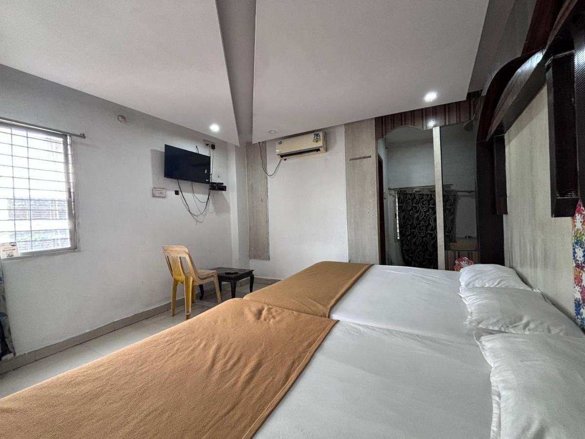Hotel Raj Empire Майсур Экстерьер фото