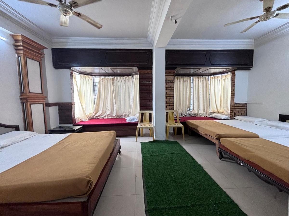 Hotel Raj Empire Майсур Экстерьер фото