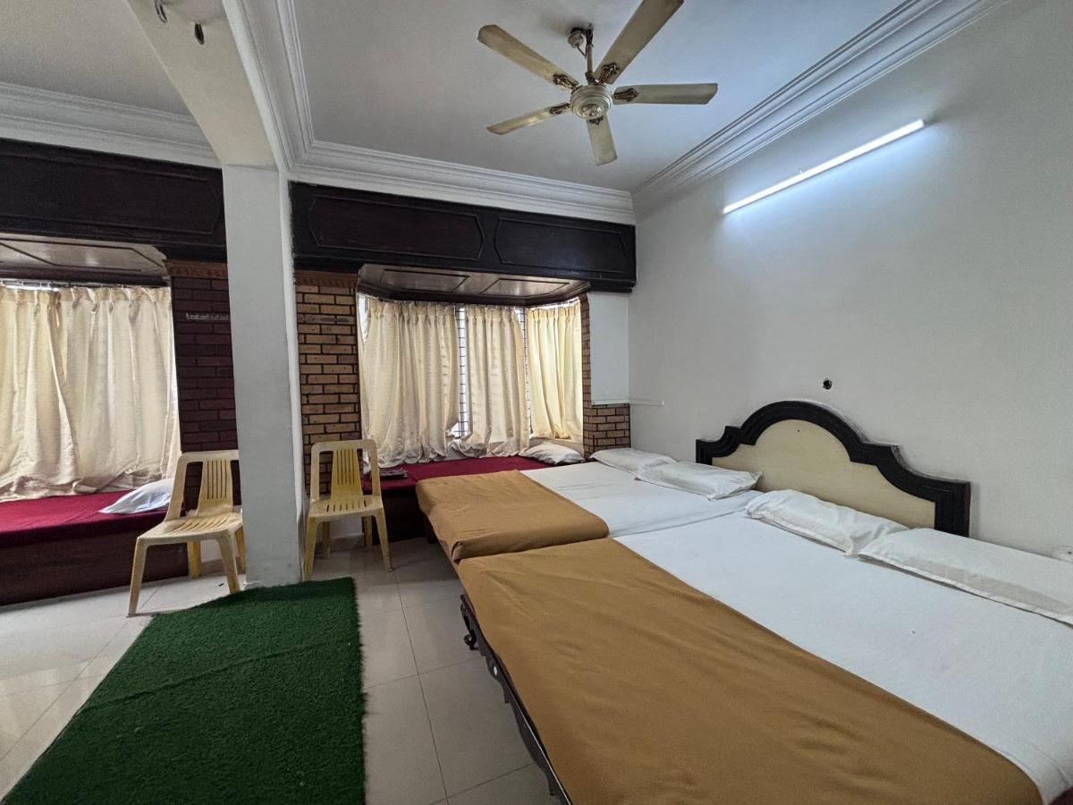 Hotel Raj Empire Майсур Экстерьер фото