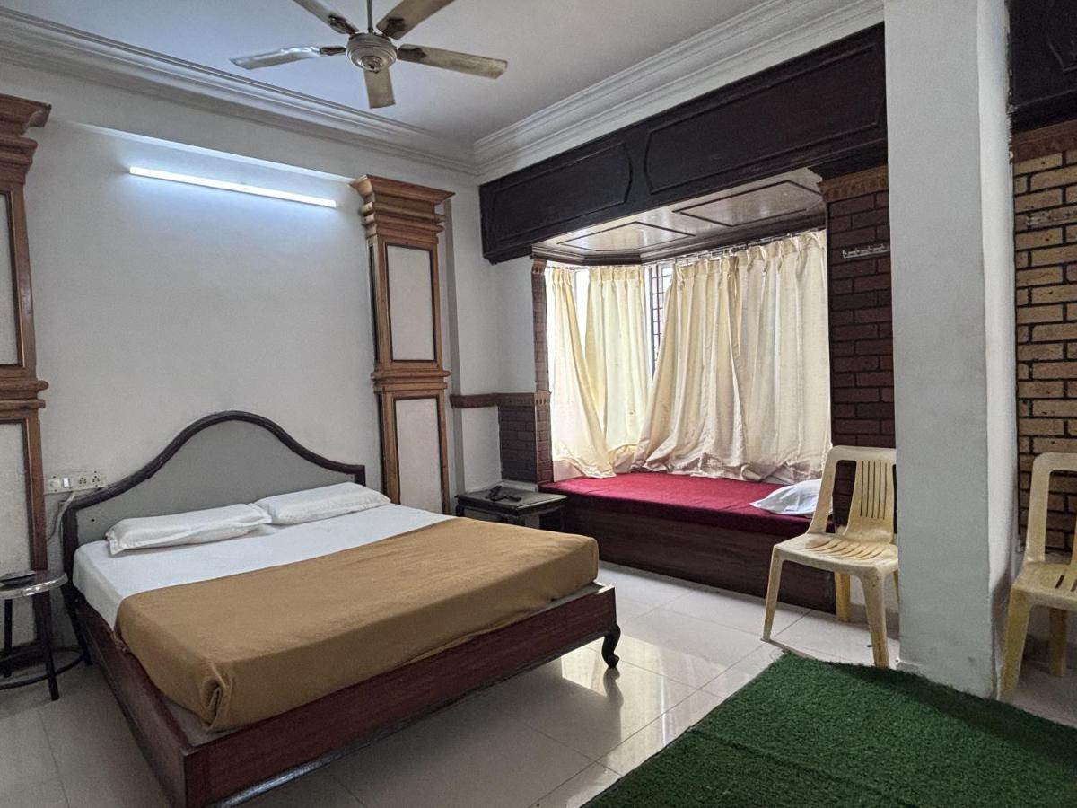 Hotel Raj Empire Майсур Экстерьер фото